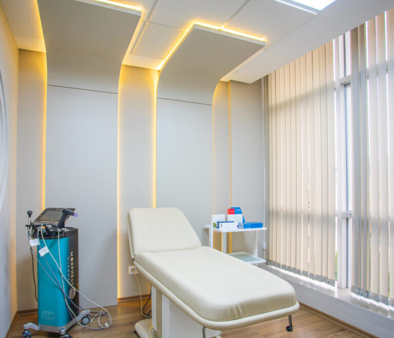 Cabinet dermatologique moderne et sécurisé à Fès